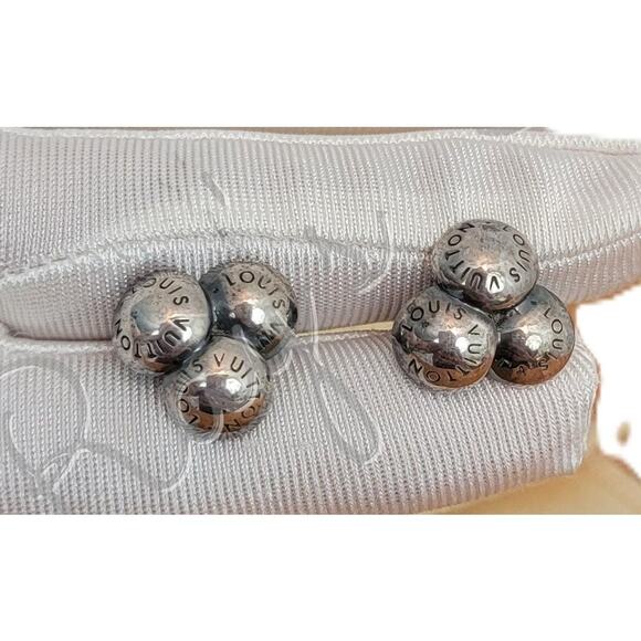 Louis Vuitton Silver Cuff Links - Picture 1 of 10